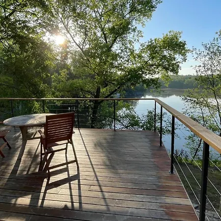 Sunrise Tiny House Malesov