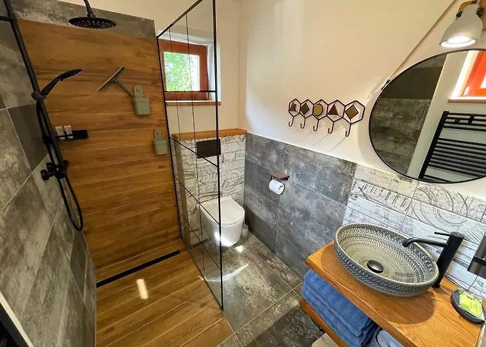 Sunrise Tiny House * Malesov