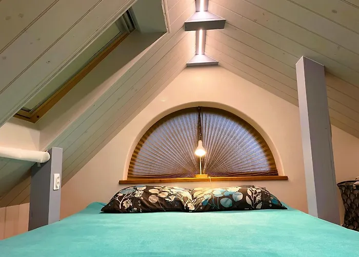 Sunrise Tiny House Malesov