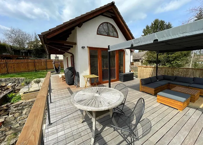 Sunrise Tiny House * Malesov